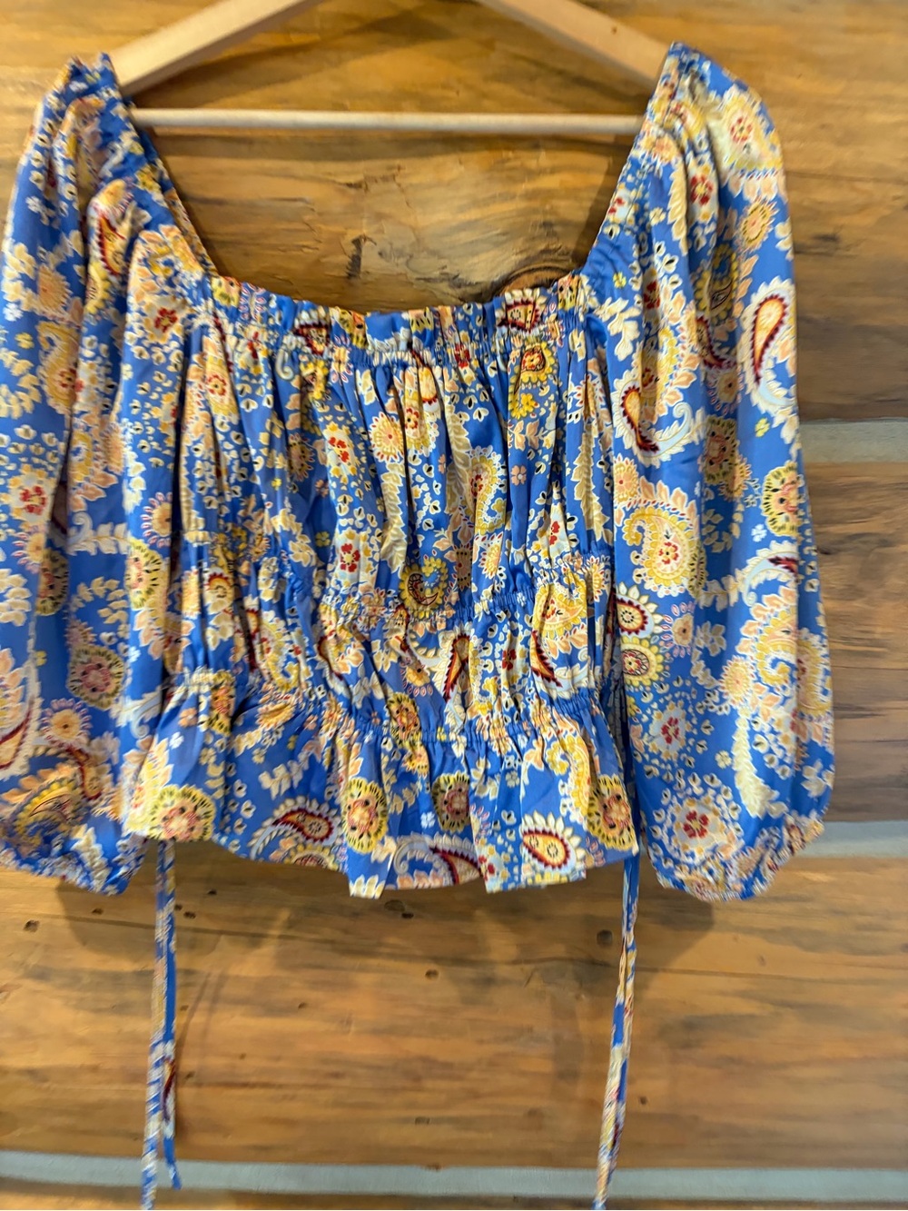 Lulus Staying Cute Blue Paisley Satin Ruffled Long Sleeve Top size Medium - Picture 3 of 5